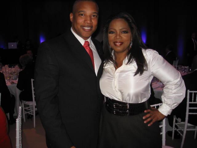 John Register, CSP, CPAE – Hall of Fame Keynote Speaker Inspires Oprah Winfrey