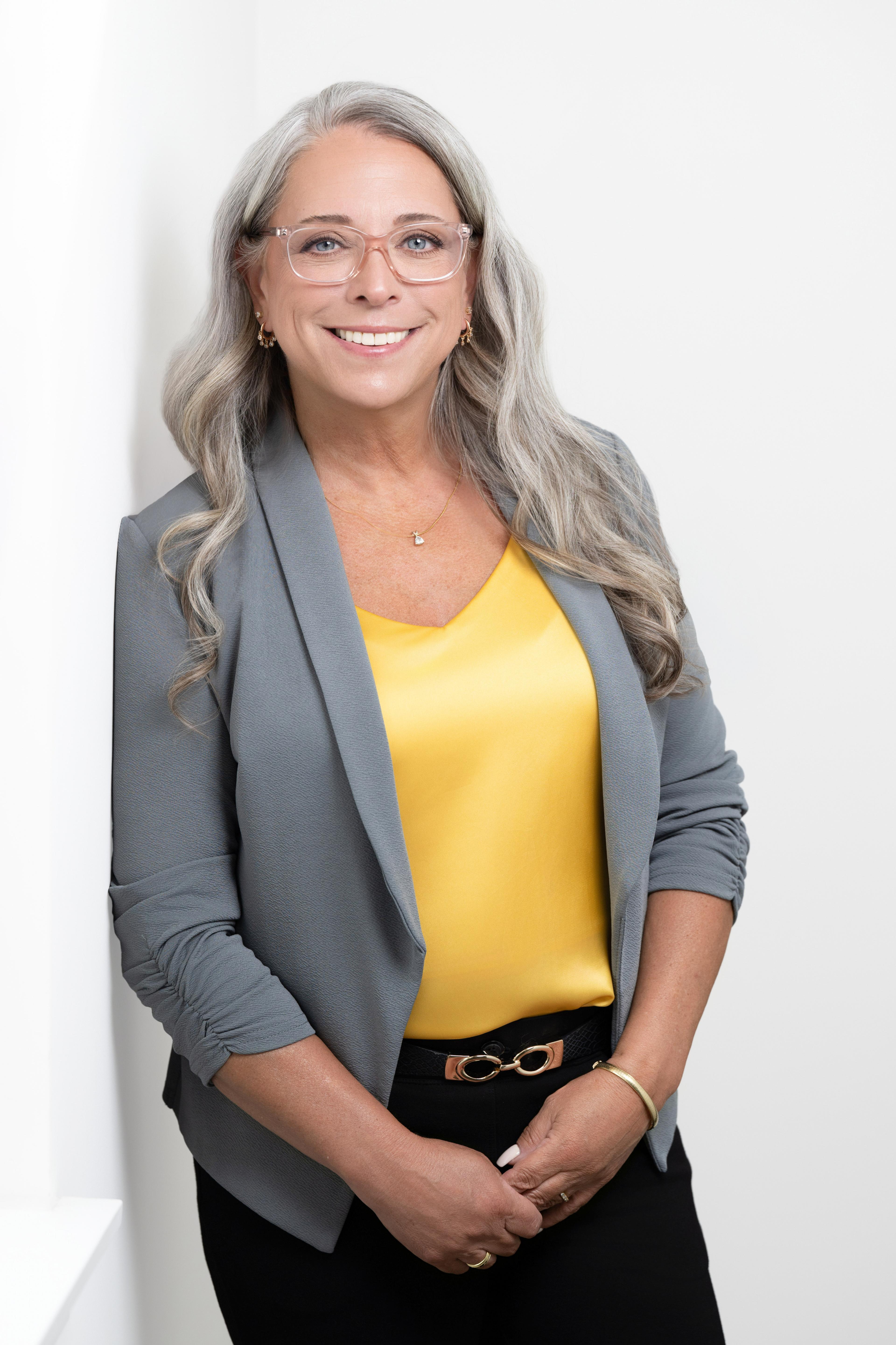 Linda Grizely in Yellow