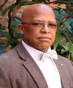 Head shot Fred Shelton